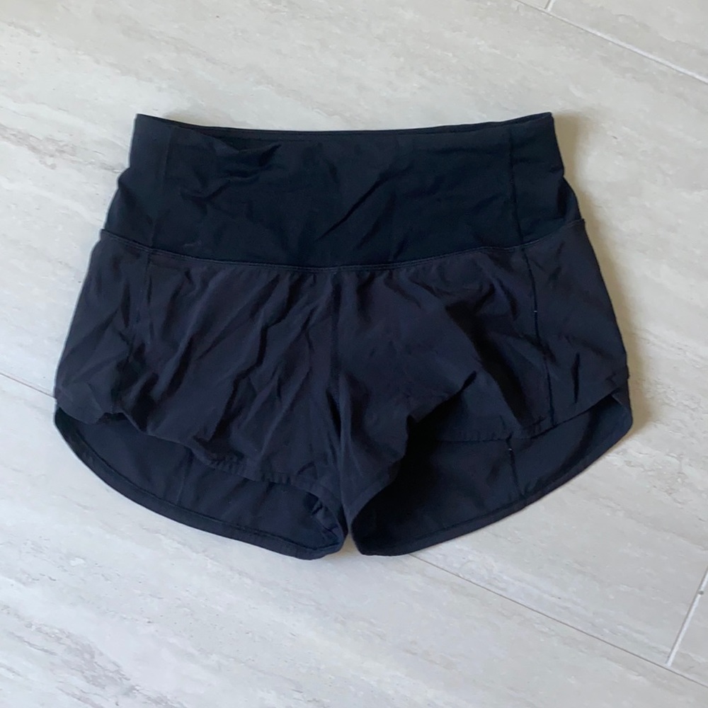 Hi-rise lululemon shorts - speed up 2.5